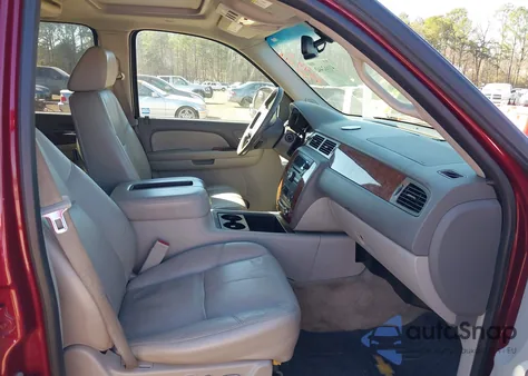 2007 Chevrolet Tahoe Ltz from USA, damaged, VIN 1GNFC13097J130423